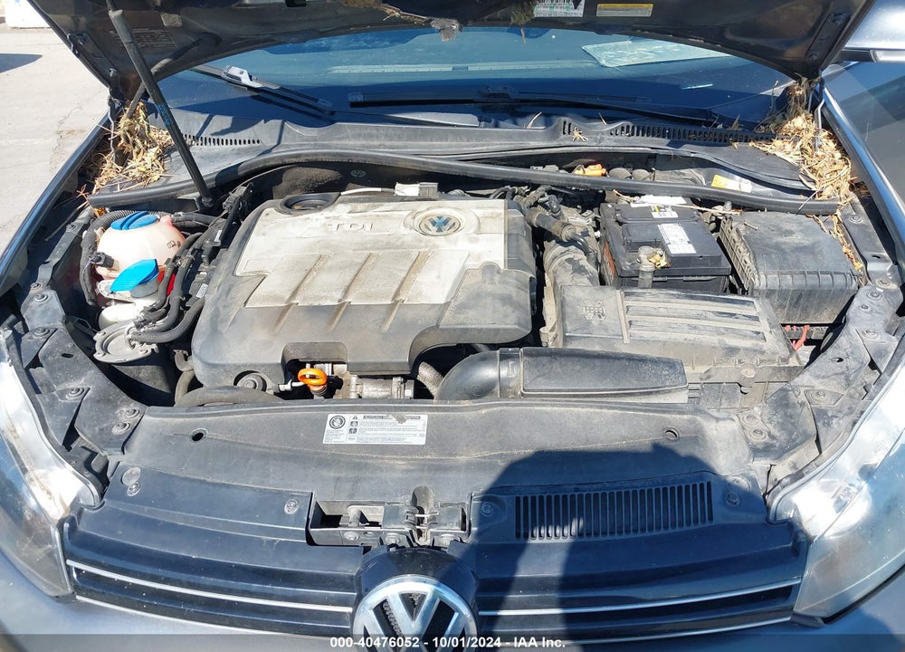 2011 VOLKSWAGEN JETTA SPORTWAGEN 2.0L TDI VIN: 3VWPL7AJ1BM649907