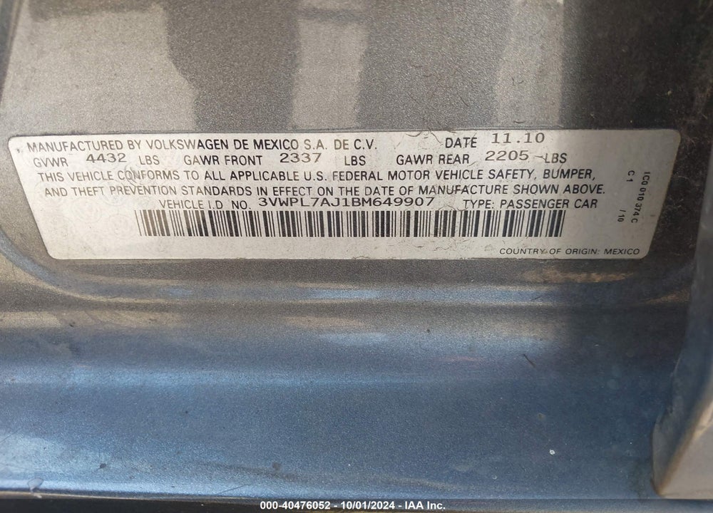 2011 VOLKSWAGEN JETTA SPORTWAGEN 2.0L TDI VIN: 3VWPL7AJ1BM649907