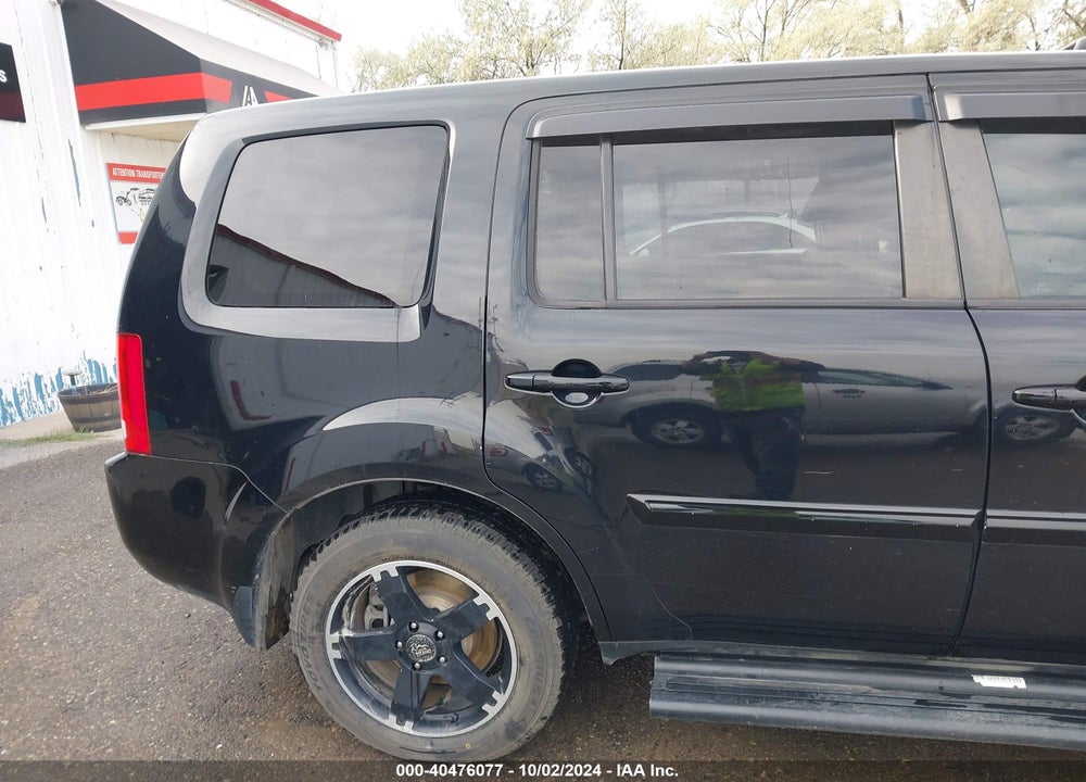 2012 HONDA PILOT EX-L VIN: 5FNYF4H65CB086011