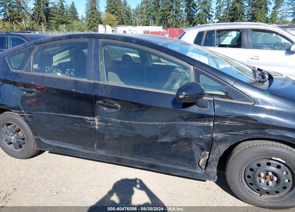 2014 TOYOTA PRIUS VIN: JTDKN3DU3E1751491