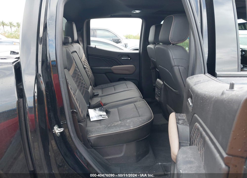 2023 GMC CANYON 4WD SHORT BOX DENALI VIN: 1GTP6FEK2P1183660