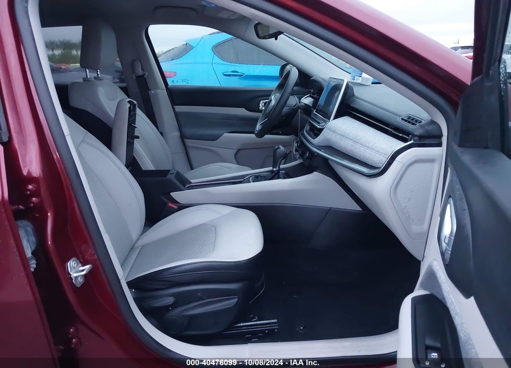 2022 JEEP COMPASS LATITUDE FWD VIN: 3C4NJCBB8NT113031