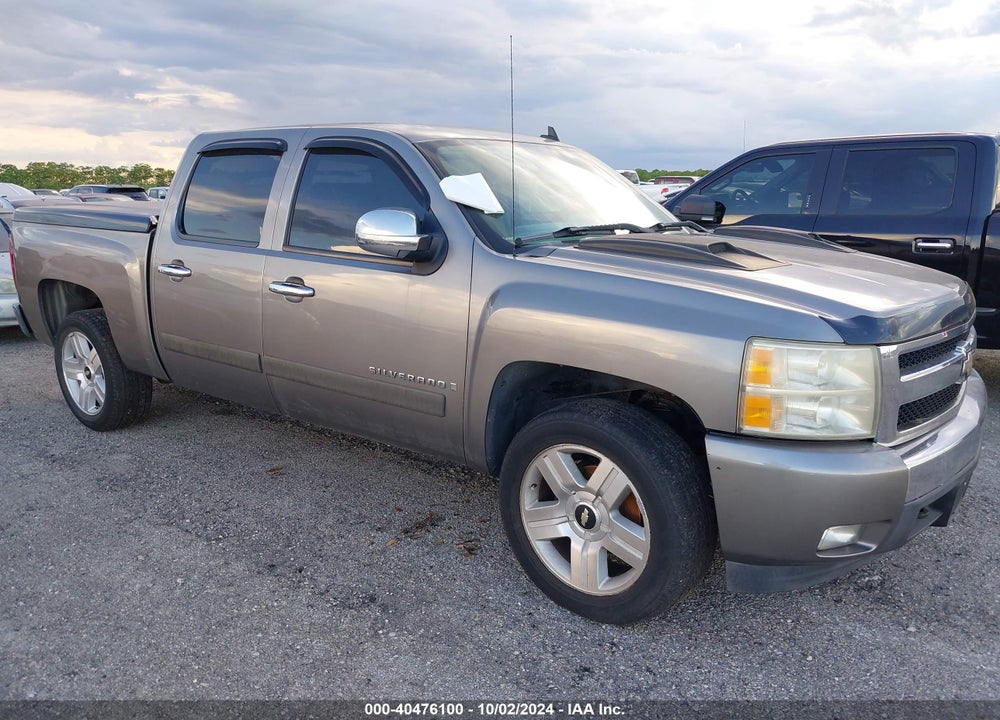 2007 CHEVROLET SILVERADO 1500 LT2 VIN: 2GCEC13J071628548