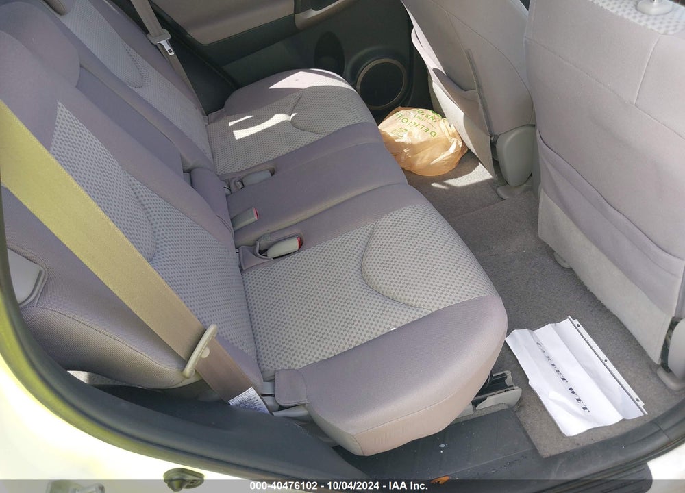 2006 TOYOTA RAV4 VIN: JTMZD33V965028153