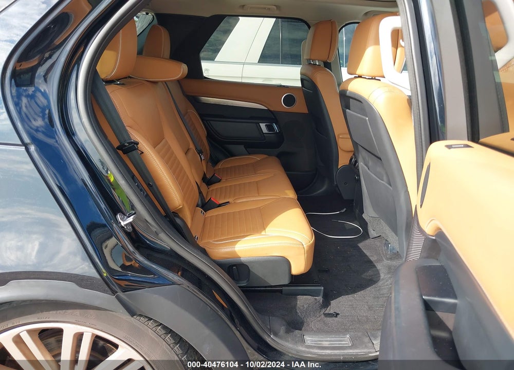 2017 LAND ROVER DISCOVERY FIRST EDITION VIN: SALRTBBV5HA022125