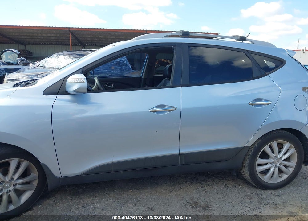 2011 HYUNDAI TUCSON LIMITED VIN: KM8JU3AC6BU208474