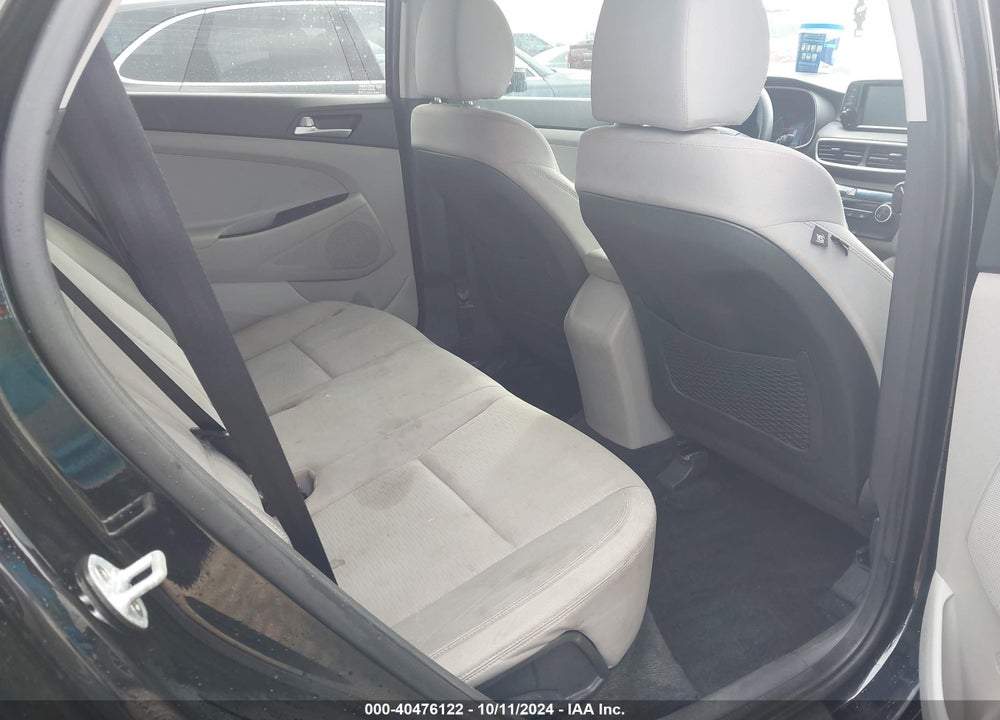 2019 HYUNDAI TUCSON SE VIN: KM8J23A46KU019404