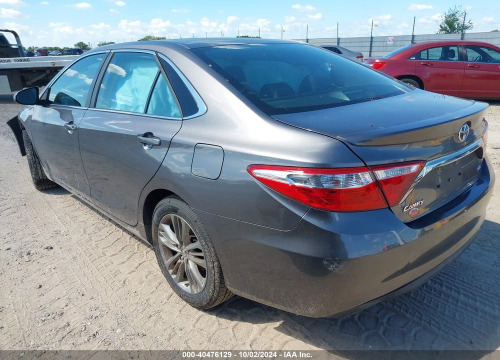 2017 TOYOTA CAMRY SE VIN: 4T1BF1FK5HU399591