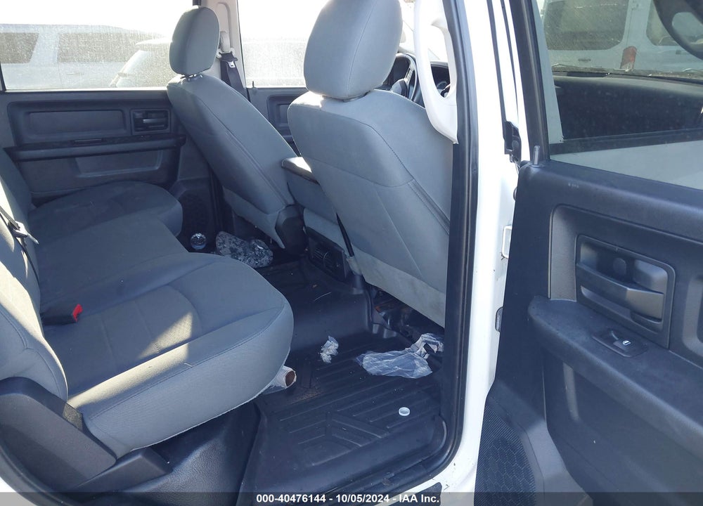 2015 RAM 2500 TRADESMAN VIN: 3C6TR4HT1FG658088