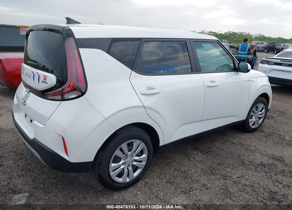 2024 KIA SOUL LX VIN: KNDJ23AU2R7227826