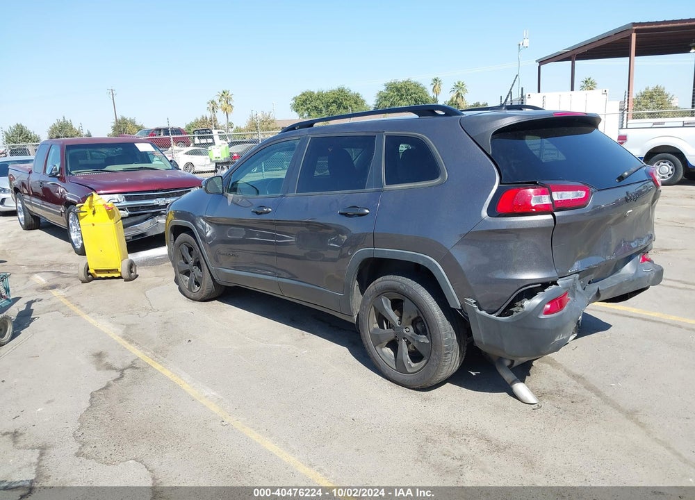 2018 JEEP CHEROKEE LATITUDE FWD VIN: 1C4PJLCB7JD556553