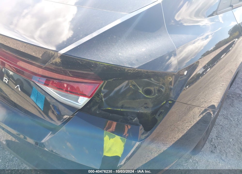 2022 HYUNDAI ELANTRA SEL VIN: 5NPLM4AG0NH059418