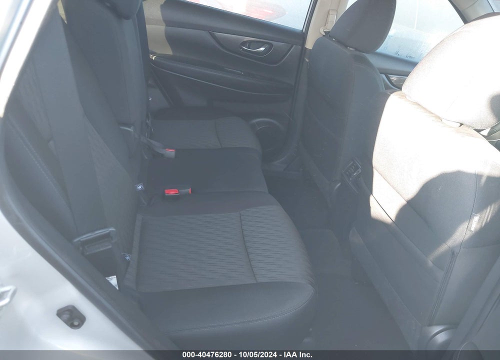2017 NISSAN ROGUE SV VIN: 5N1AT2MT8HC745371