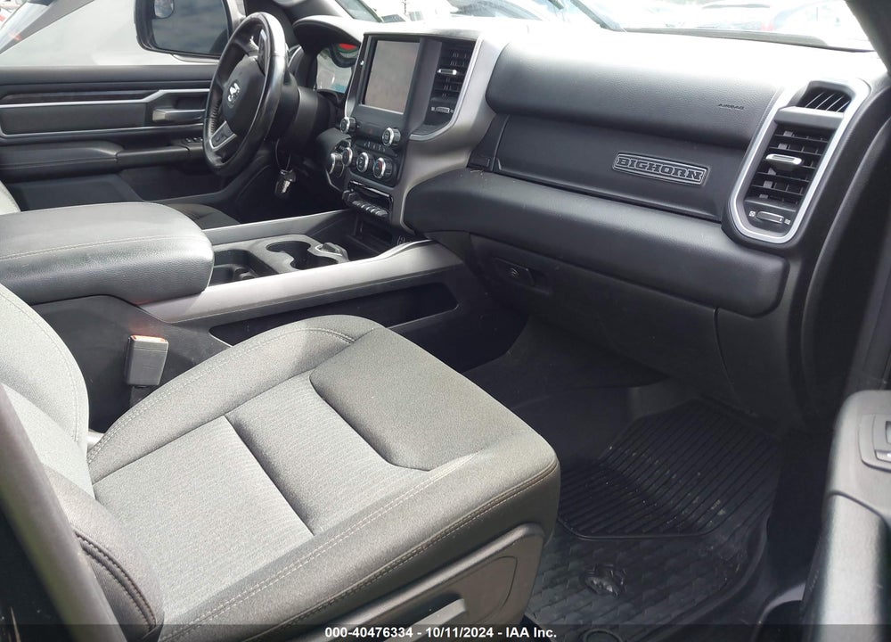 2021 RAM 1500 BIG HORN 4X4 6'4 BOX VIN: 1C6SRFMT4MN672360