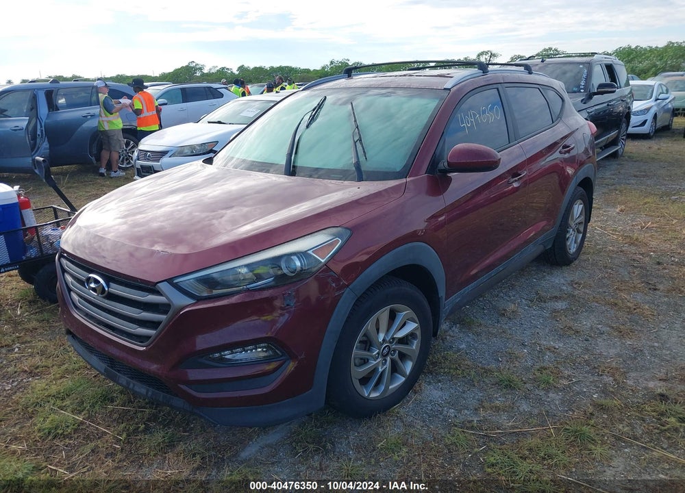 2016 HYUNDAI TUCSON SE VIN: KM8J33A4XGU199202