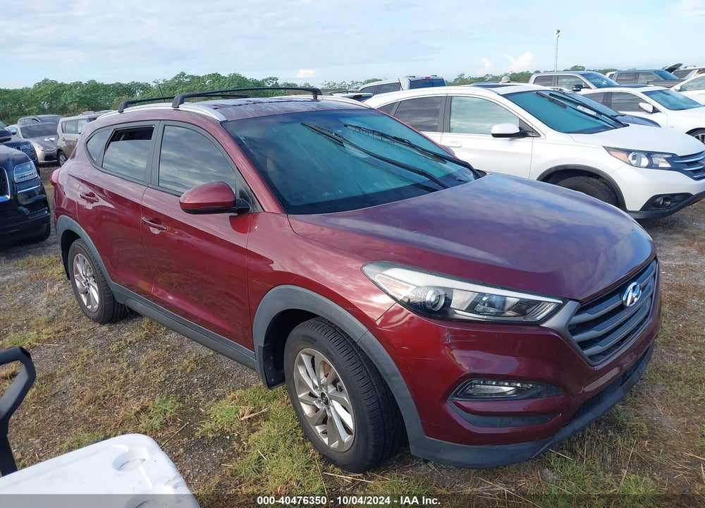2016 HYUNDAI TUCSON SE VIN: KM8J33A4XGU199202
