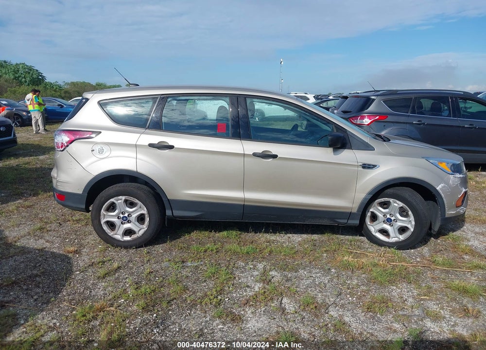 2017 FORD ESCAPE S VIN: 1FMCU0F7XHUE64869
