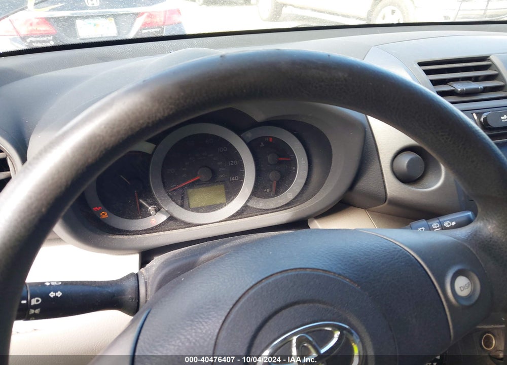 2011 TOYOTA RAV4 VIN: 2T3ZF4DV3BW068519