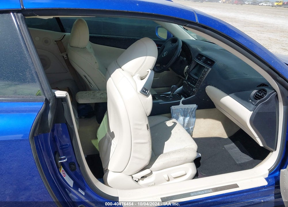 2010 LEXUS IS 250C VIN: JTHFF2C25A2511953