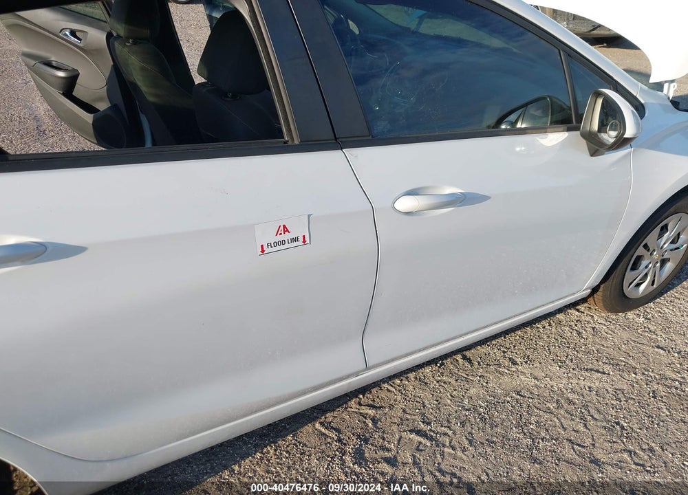 2019 CHEVROLET CRUZE LS VIN: 1G1BC5SM3K7151592