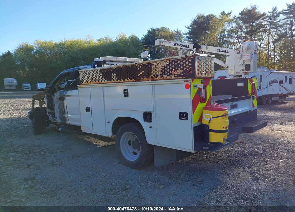 2017 FORD F-550 CHASSIS XL VIN: 1FD0X5HY3HEE74831