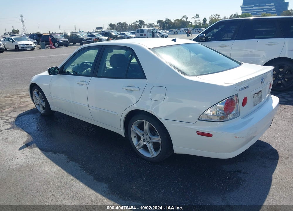 2004 LEXUS IS 300 VIN: JTHBD192340083208