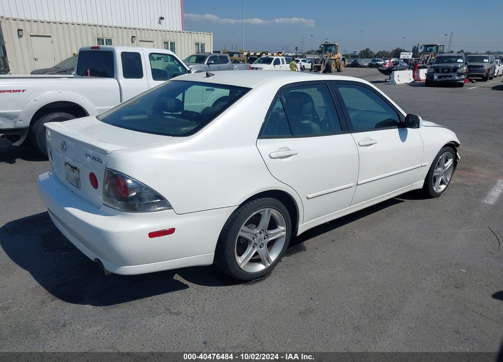 2004 LEXUS IS 300 VIN: JTHBD192340083208