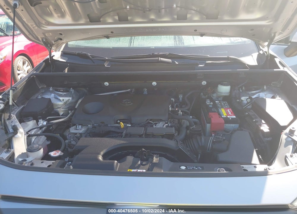 2019 TOYOTA RAV4 XLE VIN: JTMW1RFV2KD016808