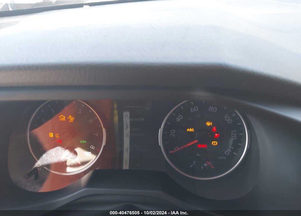 2019 TOYOTA RAV4 XLE VIN: JTMW1RFV2KD016808