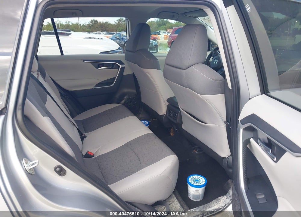 2023 TOYOTA RAV4 XLE VIN: 2T3W1RFV5PW252587