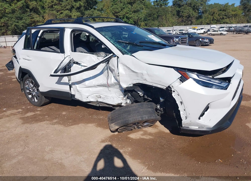 2024 TOYOTA RAV4 XLE PREMIUM VIN: 2T3C1RFV1RW313083
