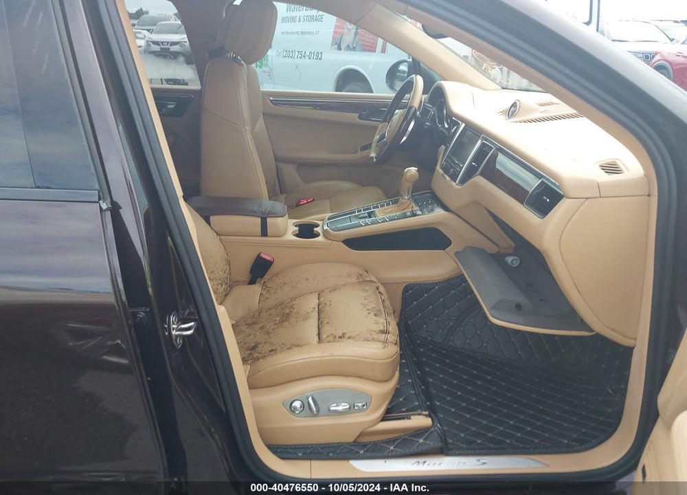 2015 PORSCHE MACAN S VIN: WP1AB2A50FLB61605