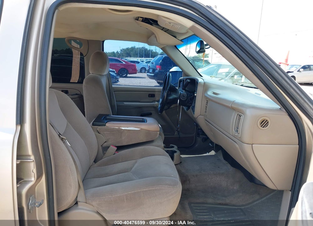 2005 GMC SIERRA 1500 SLE VIN: 2GTEC13T851269576