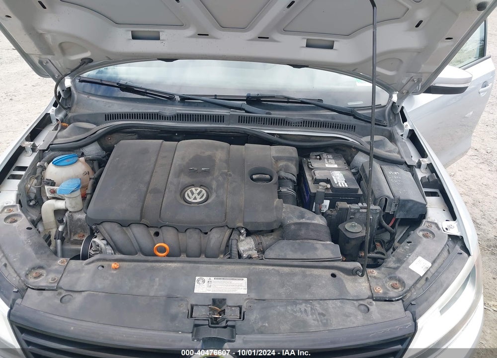 2011 VOLKSWAGEN JETTA 2.5L SE VIN: 3VWDZ7AJ6BM028535