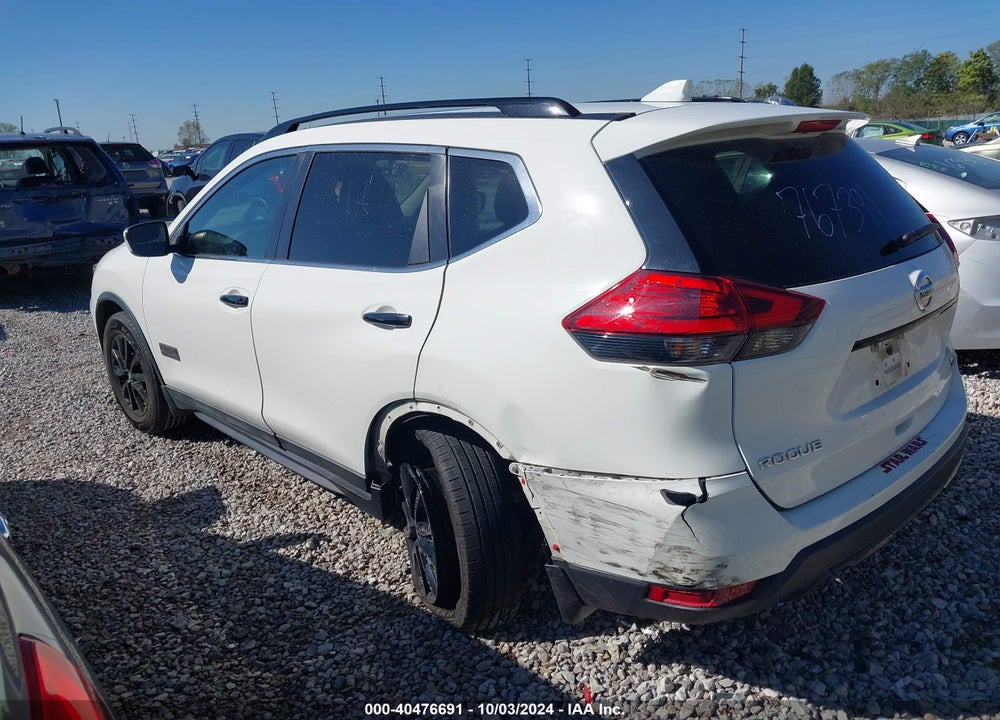 2017 NISSAN ROGUE SV VIN: 5N1AT2MV1HC767391