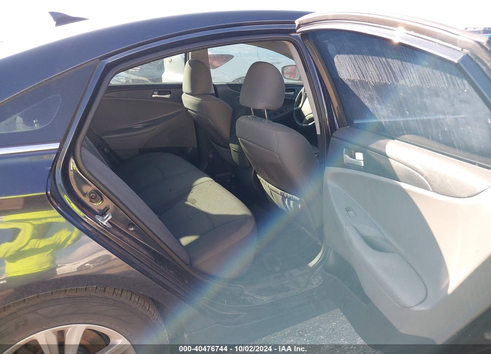 2013 HYUNDAI SONATA GLS VIN: 5NPEB4AC8DH714659