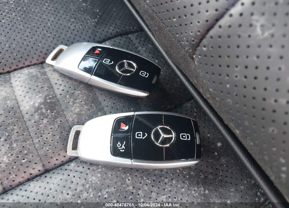 2018 MERCEDES-BENZ S 560 VIN: WDDUG8DB1JA415627