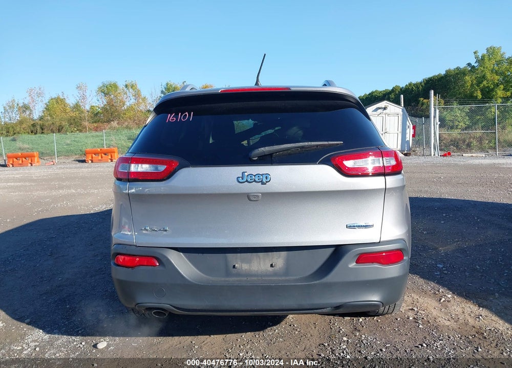 2017 JEEP CHEROKEE LATITUDE 4X4 VIN: 1C4PJMCB0HW520935