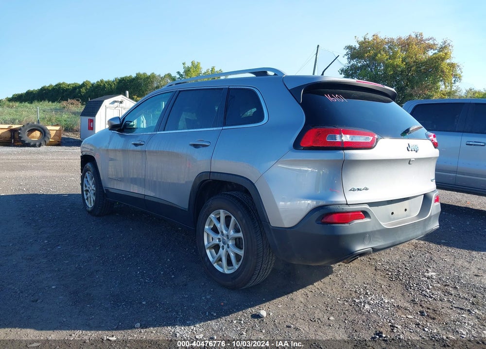 2017 JEEP CHEROKEE LATITUDE 4X4 VIN: 1C4PJMCB0HW520935