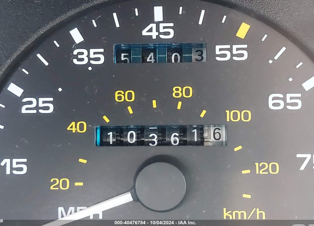 1993 FORD TAURUS GL VIN: 1FALP52U7PG184687
