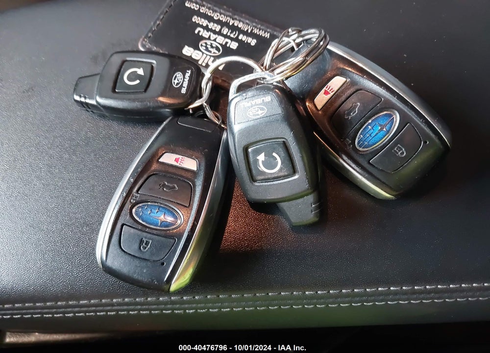 2017 SUBARU LEGACY 2.5I LIMITED VIN: 4S3BNAN67H3050546