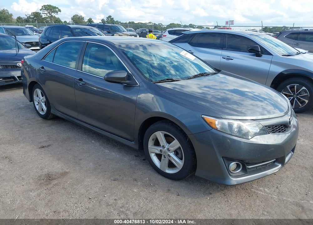 2013 TOYOTA CAMRY SE VIN: 4T1BF1FK8DU693349