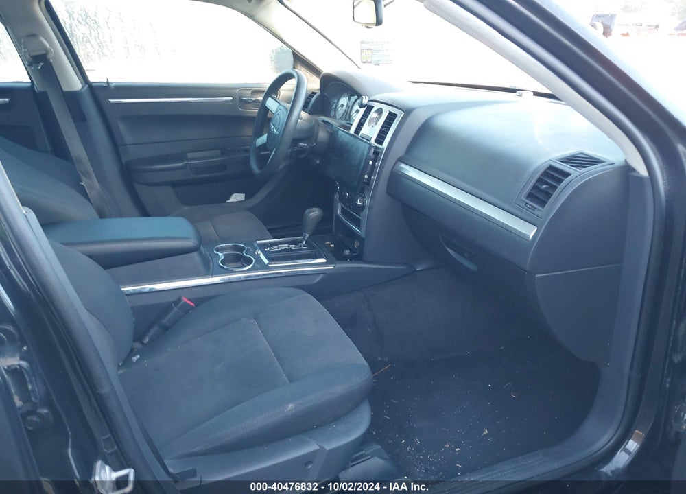 2010 CHRYSLER 300 TOURING VIN: 2C3CA4CD8AH105127