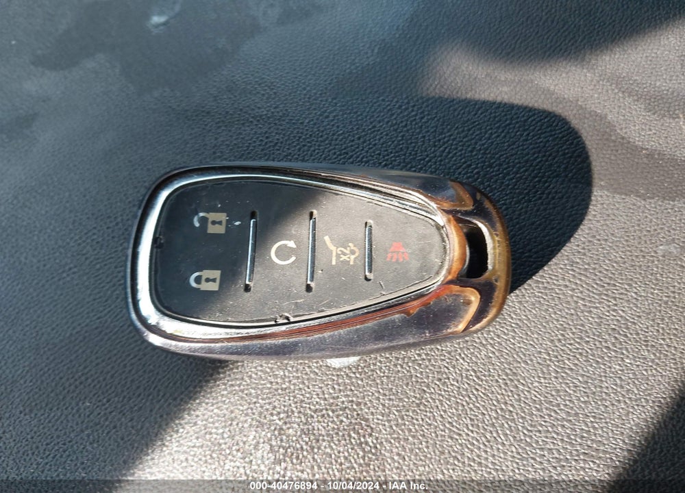 2018 CHEVROLET EQUINOX LT VIN: 2GNAXSEV3J6124697