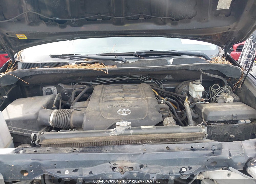 2011 TOYOTA TUNDRA GRADE 5.7L V8 VIN: 5TFUW5F10BX194407