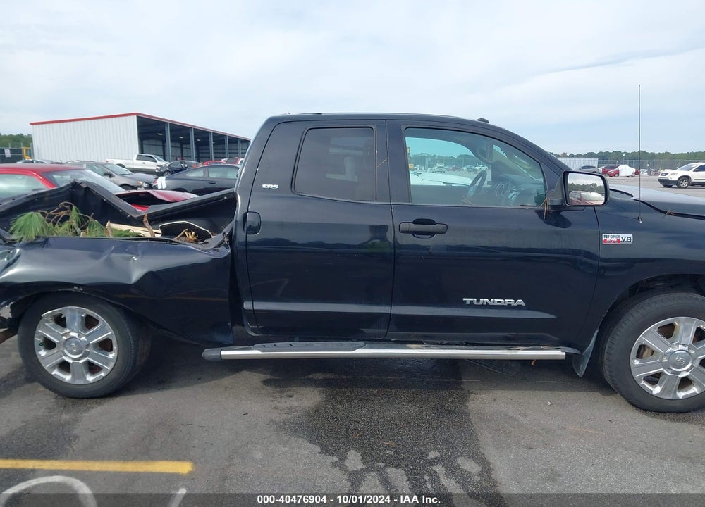 2011 TOYOTA TUNDRA GRADE 5.7L V8 VIN: 5TFUW5F10BX194407