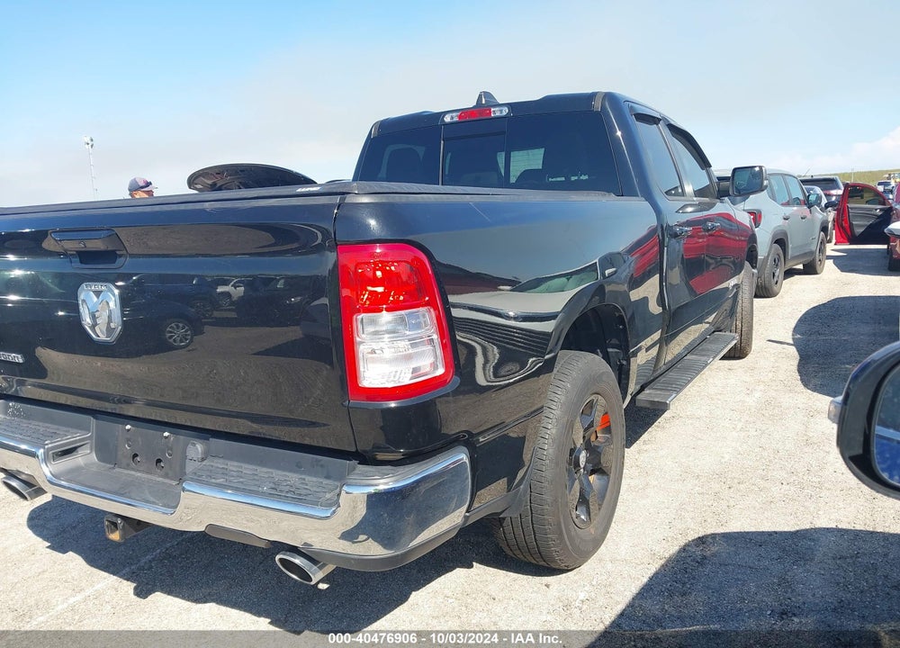 2022 RAM 1500 BIG HORN 4X2 6'4 BOX VIN: 1C6RREBTXNN146604