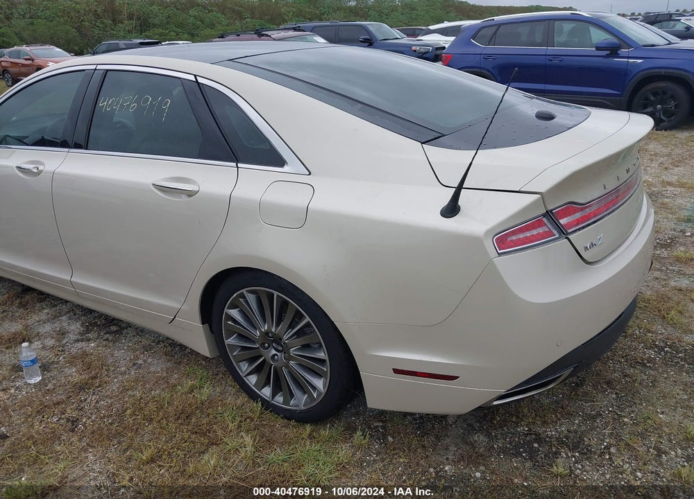 2014 LINCOLN MKZ HYBRID VIN: 3LN6L2LU8ER806246