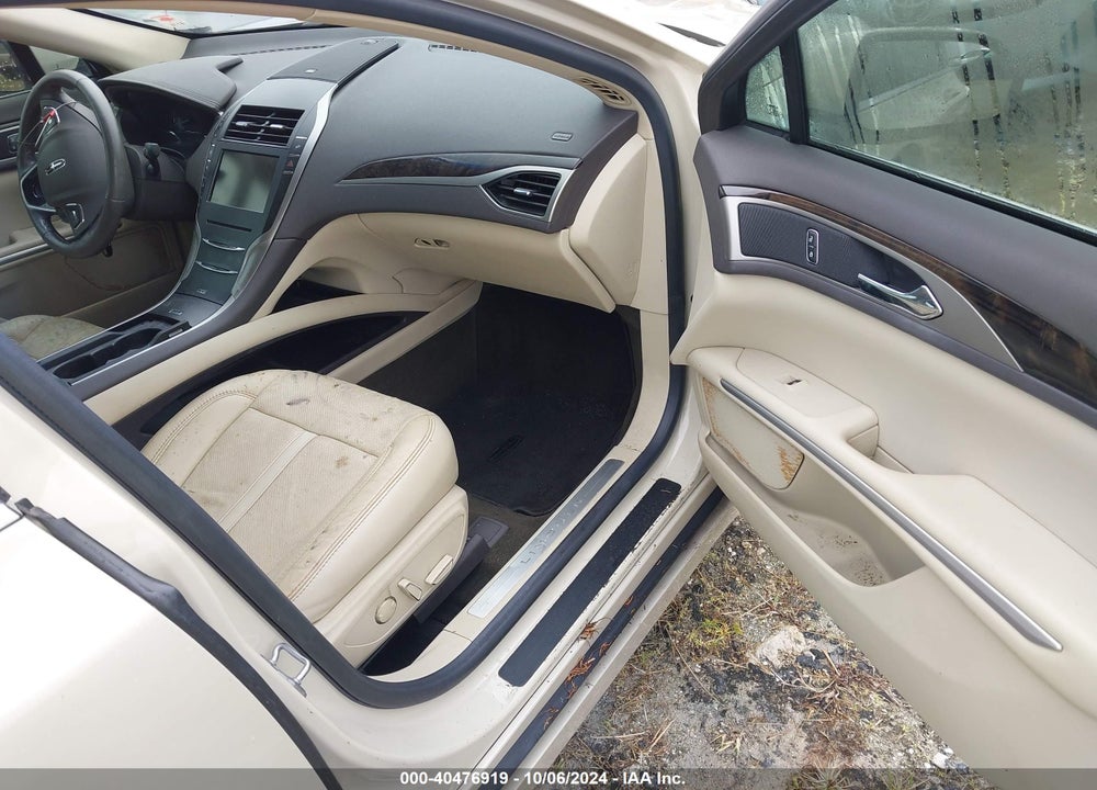 2014 LINCOLN MKZ HYBRID VIN: 3LN6L2LU8ER806246