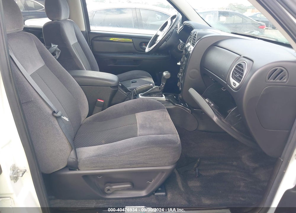 2009 GMC ENVOY SLE VIN: 1GKDT33S092129238